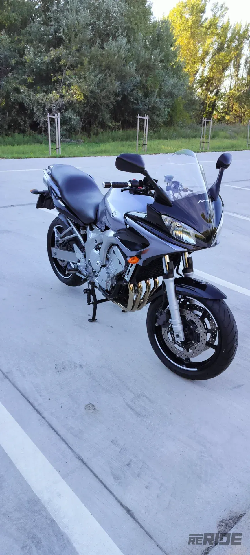 YAMAHA FZ 600 - foto 1