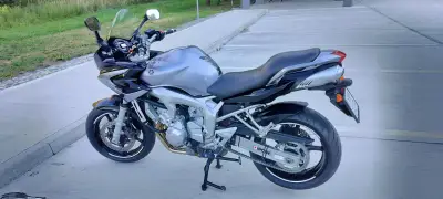 YAMAHA FZ 600 – náhľad 3