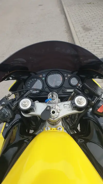 HONDA CBR 600 F4 1999 – náhľad 5