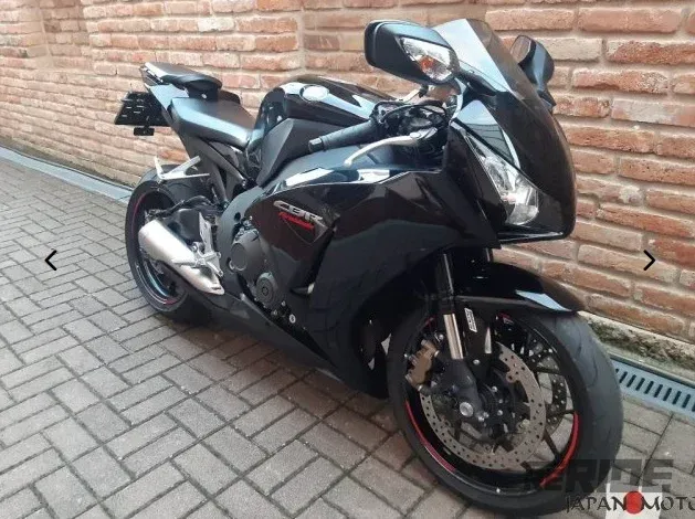 Motocykel Honda CBR 1000 RR - foto 1