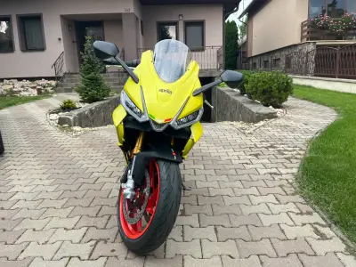 Aprili RS 660
