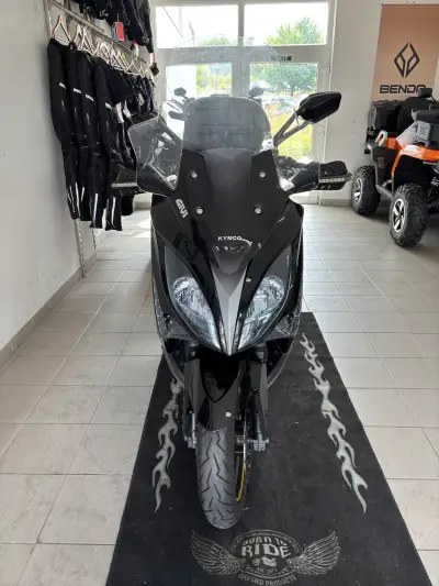 Kymco XCiting 400i ABS – náhľad 7