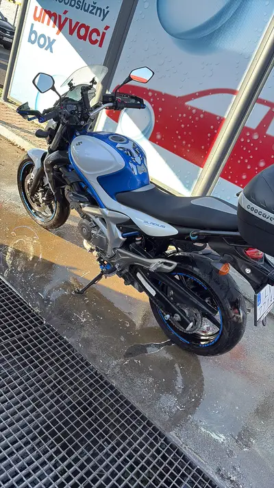 Suzuki SFV 650 Gladius – náhľad 3