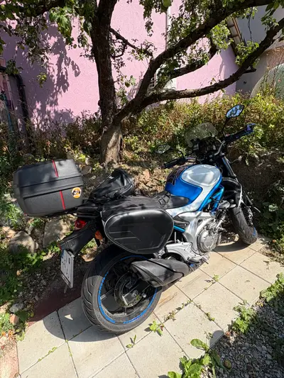 Suzuki SFV 650 Gladius – náhľad 7