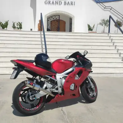 Yamaha yzf R6 – náhľad 4
