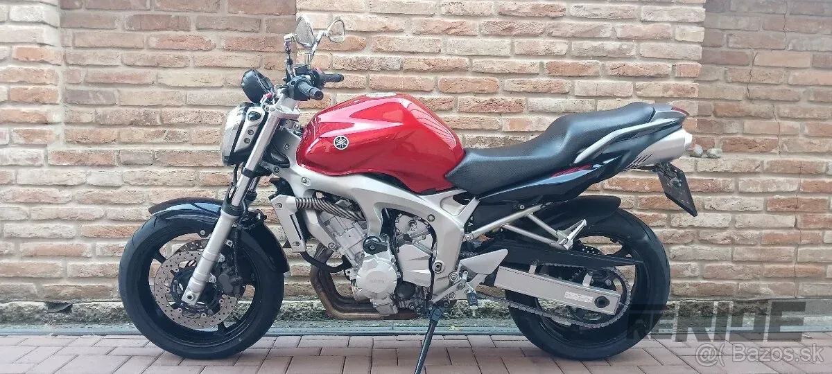Yamaha FZ6N - foto 1
