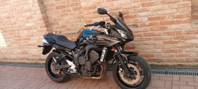 YAMAHA FZ-6N Fázer