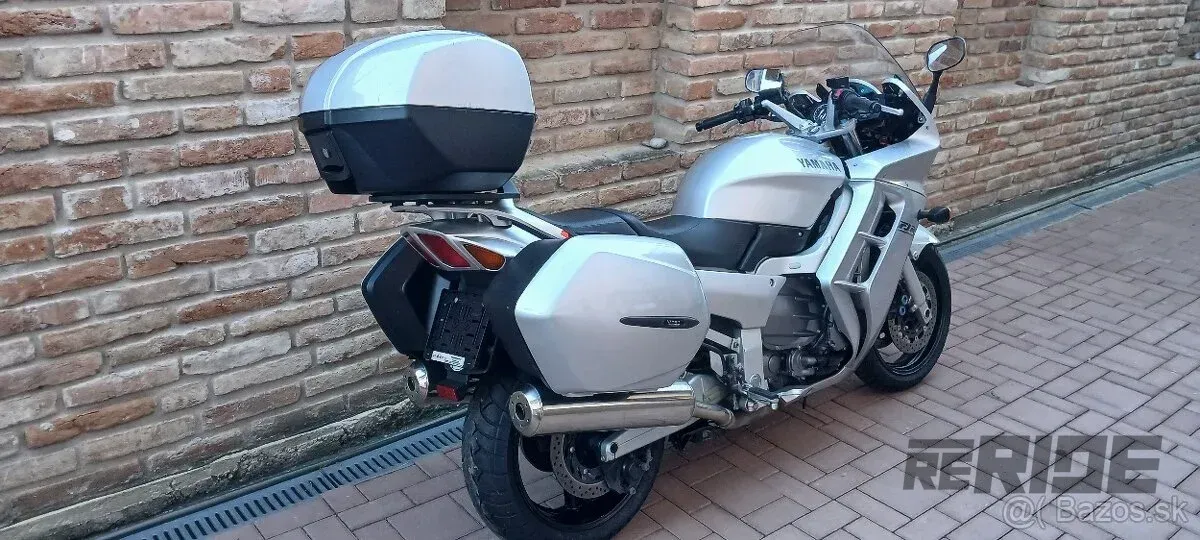 YAMAHA FJR 1300 - foto 1