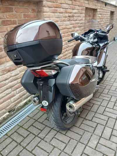 YAMAHA FJR 1300 AE – náhľad 4