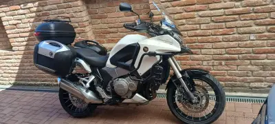 HONDA VFR 1200 CROSSTURER