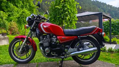 Yamaha XJ650 rv. 1982