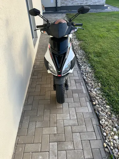 Aprilia sr 50