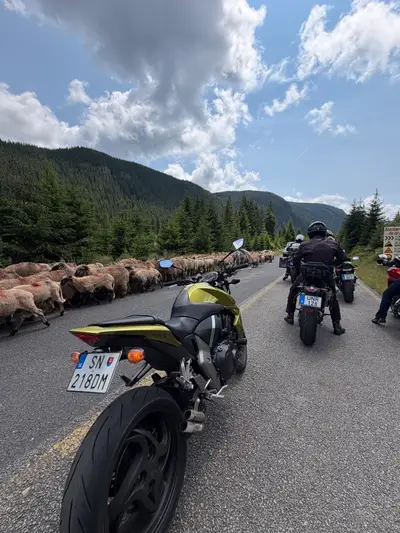 Honda cb1000r – náhľad 4