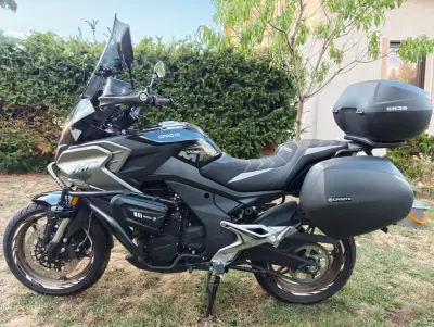 CF Moto 700MT Adventure 2024, 7300km, nove pneu Conti TrailAttack 3, vela doplnkov – náhľad 3