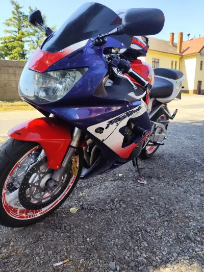 Honda CBR 1000rr – náhľad 10