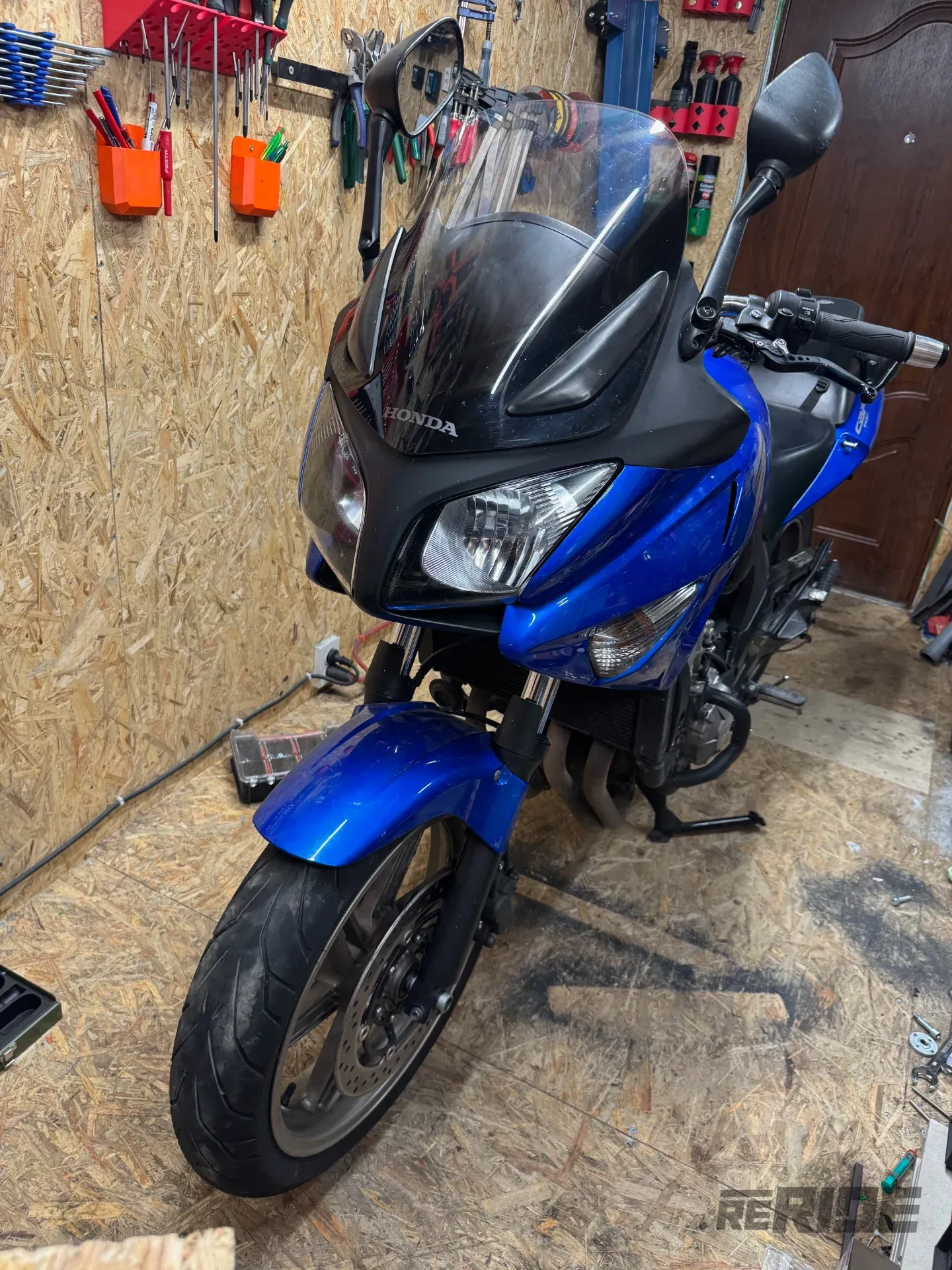 Honda CBF 600 S 2009 - foto 1