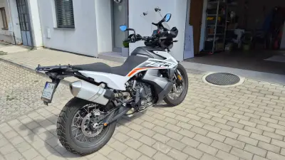 KTM 790 ADVENTURE S