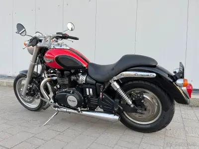 RIUMPH 800 SPEEDMASTER….2003….PEKNÝ ZACHOVALÝ STAV – náhľad 2