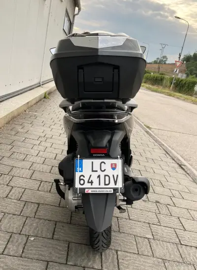 HONDA SH150AD….ABS….TC…..AKO NOVÝ – náhľad 7