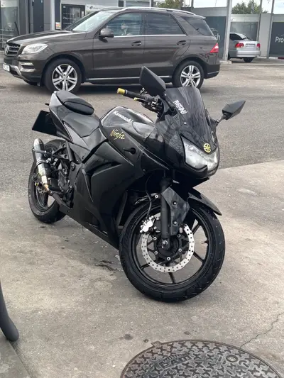 Kawasaki ninja 250r