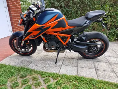 KTM SUPERDUKE R 1290 – náhľad 2