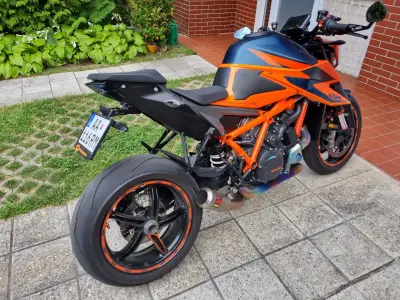 KTM SUPERDUKE R 1290 – náhľad 3