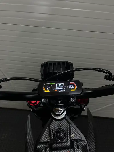Elektrická motorka VALTINSU EM-5 ULTRA 8000W so spiatočkou – náhľad 9