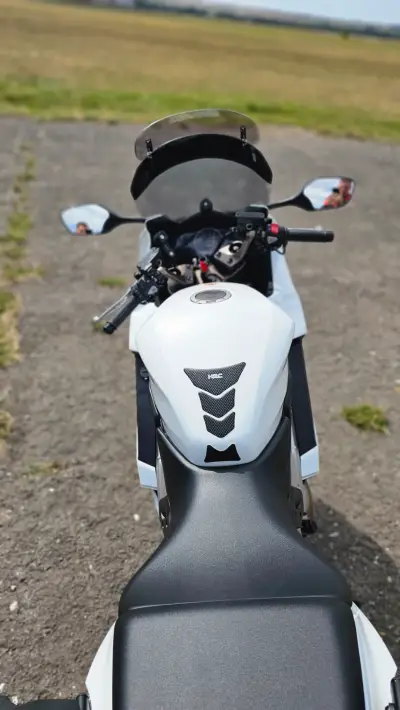 PREDÁM Hondu VFR 800 F (RC80) – 2015, 26 000 km, tri kufre – náhľad 10