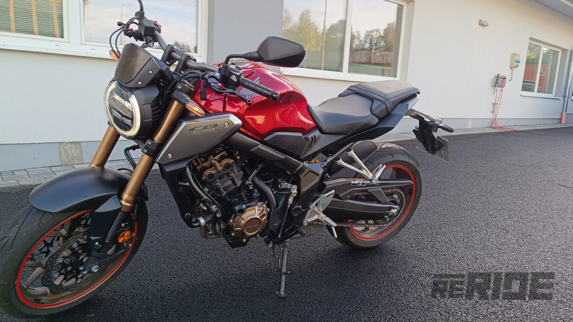 Honda CB650r - foto 1