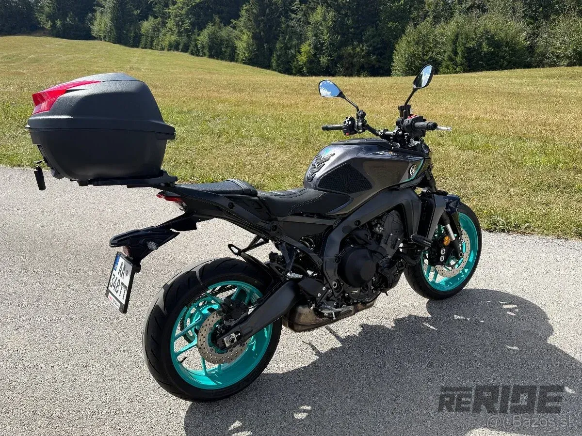 Yamaha MT-09 - foto 1