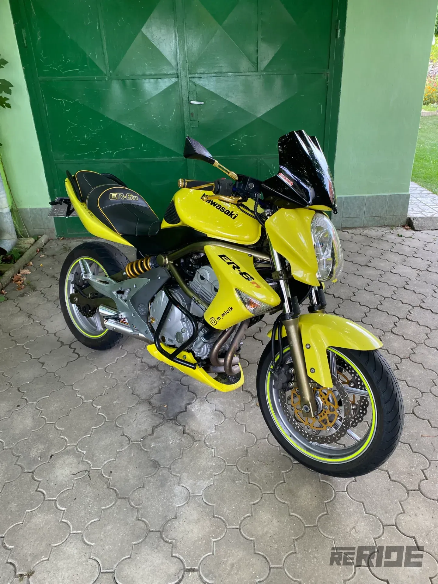 Kawasaki ER-6n 2006 - foto 1