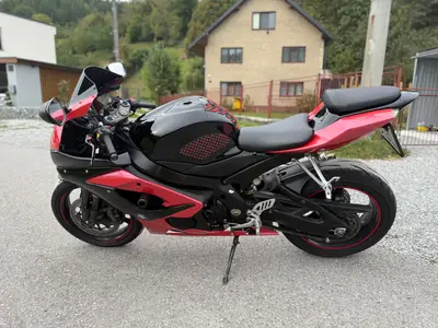 Suzuki GSXR 1000 K5 – náhľad 2