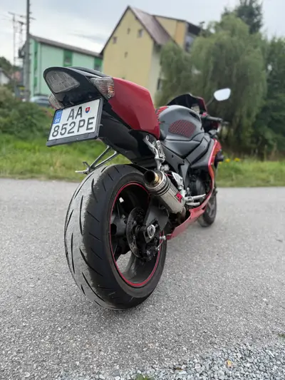 Suzuki GSXR 1000 K5 – náhľad 4