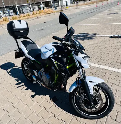 Kawasaki Z650 ABS – náhľad 2