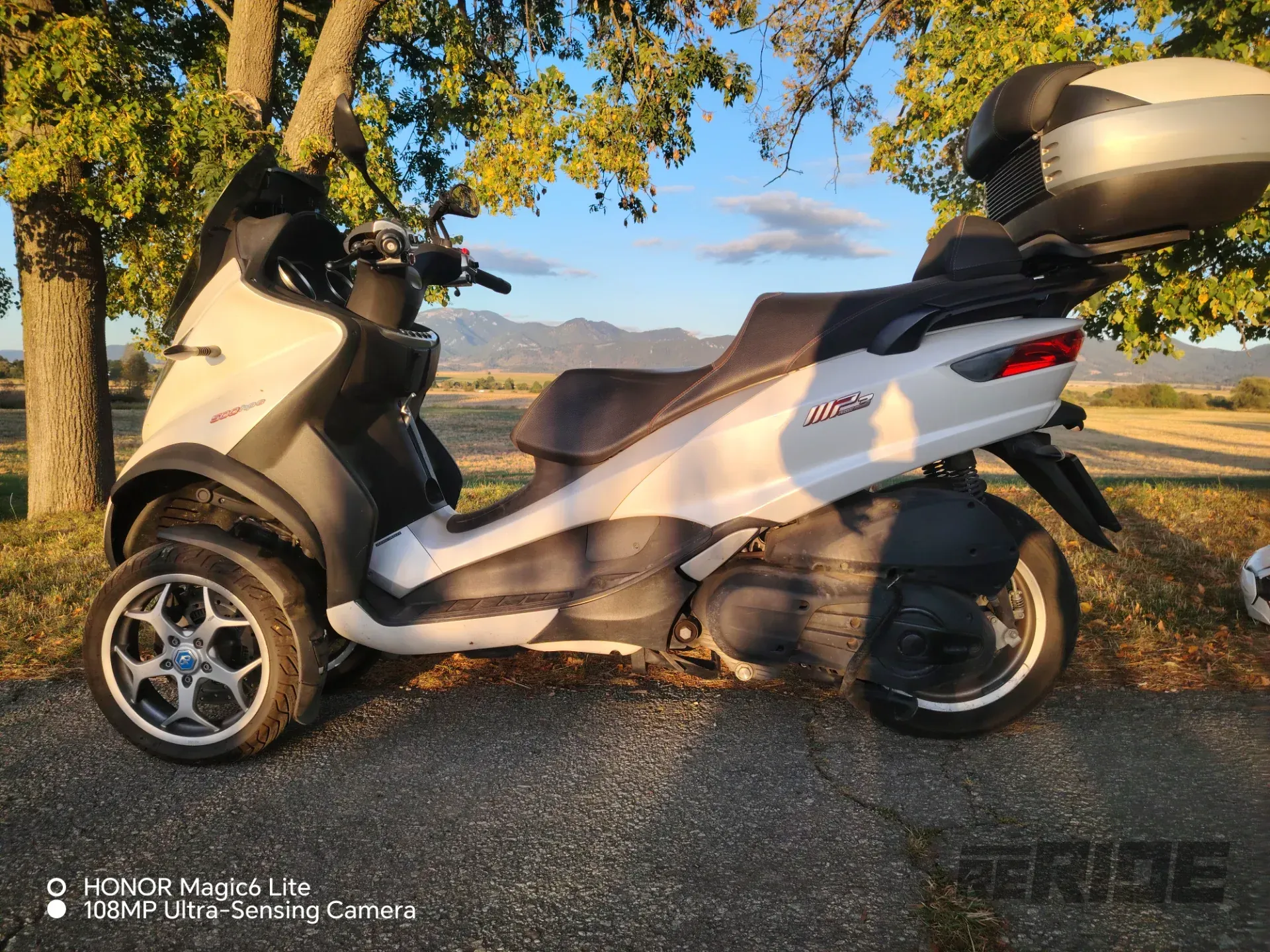 Piaggio MP3 500 - foto 1