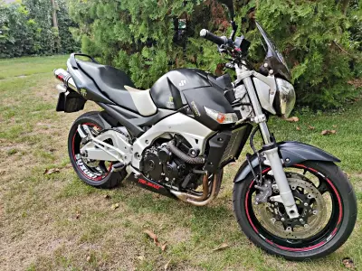 Predam Suzuki GSR 600