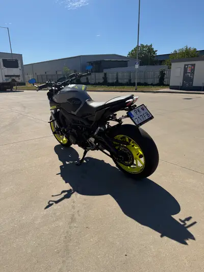 Yamaha MT-09 r.v. 2017 – náhľad 6