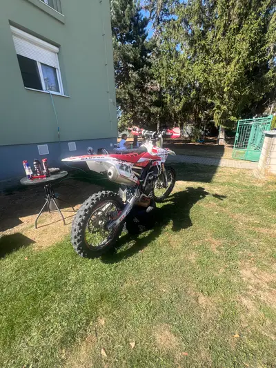 Yamaha yzf450 – náhľad 4