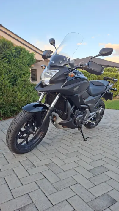 Honda NC750X ABS – náhľad 4