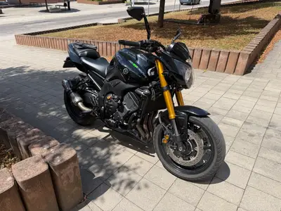 Yamaha FZ8