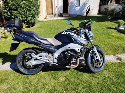 Suzuki GSR 600 – náhľad 2