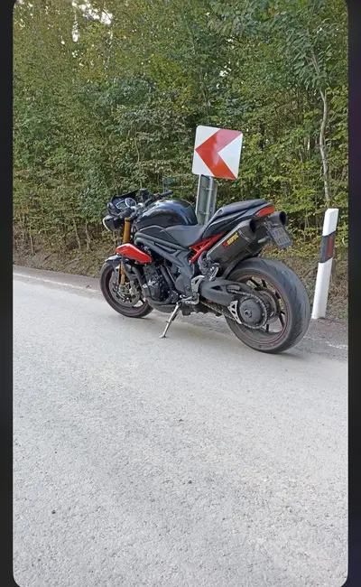 Triumph speed tripple – náhľad 2