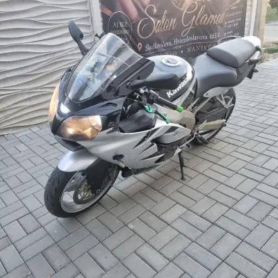 Kawasaki zx6r 