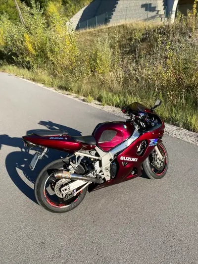 Suzuki GSX-R 600 K1 – náhľad 4