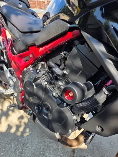 Honda Hornet 750 – náhľad 8