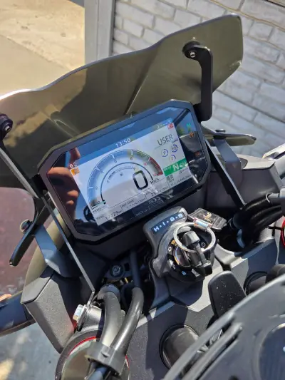Honda Hornet 750 – náhľad 10