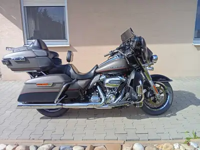 Harley Davidson Electra FLHTKL – náhľad 2