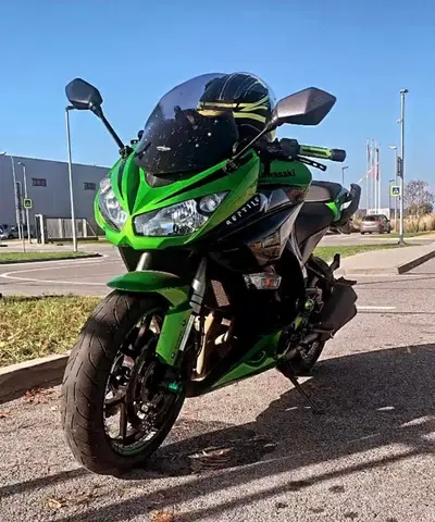 Kawasaki Z1000SX ABS – zelená metalíza