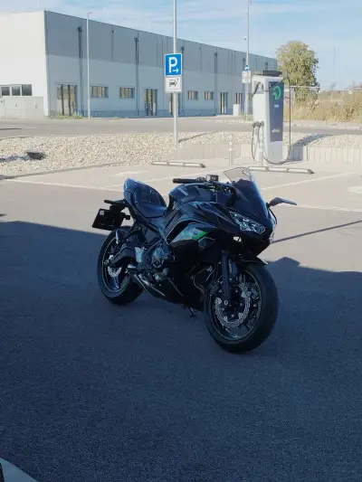 Kawasaki Ninja 650 2025 – náhľad 2