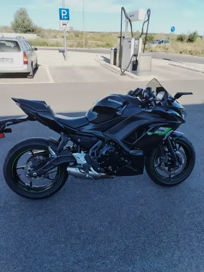 Kawasaki Ninja 650 2025 – náhľad 8